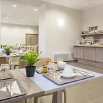 Aparthotel Appart'city Confort Centre Reims