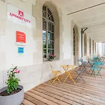 Appart'city Confort Centre Aparthotel 3*