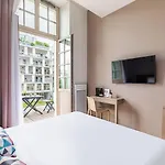 Appart'city Confort Centre Aparthotel 3*