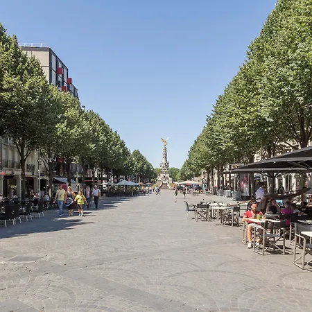 Appart'city Confort Centre 3*