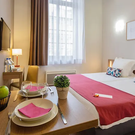 Appart'city Confort Centre Reims