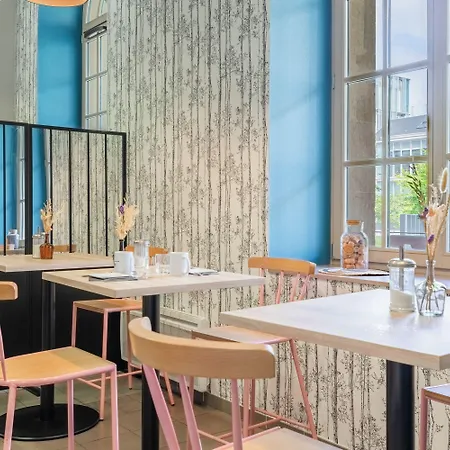 Appart'city Confort Centre Aparthotel 3*