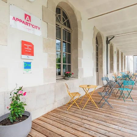 Appart'city Confort Centre Aparthotel 3*