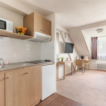 Appart'city Confort Centre Aparthotel Reims