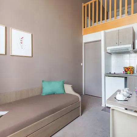 Appart'city Confort Centre شقة فندقية رانس