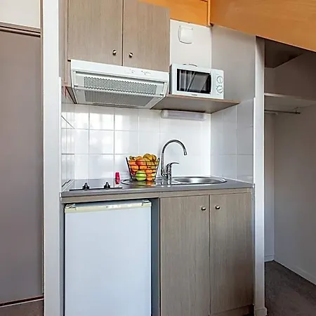 Appart'city Confort Centre 3* Reims