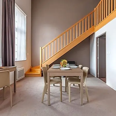 Appart'city Confort Centre 3*