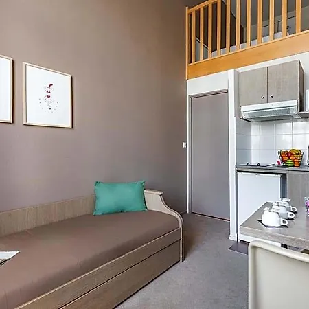 Appart'city Confort Centre Aparthotel 3*