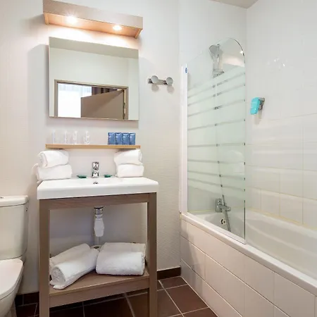 Appart'city Confort Centre 3* Reims