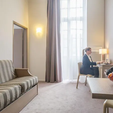 Appart'city Confort Centre 3* Reims