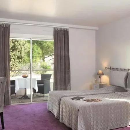 Appart'city Confort Centre 3* Reims