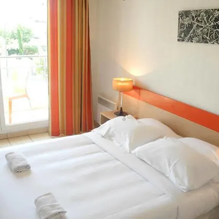 Appart'city Confort Centre 3* Remeš