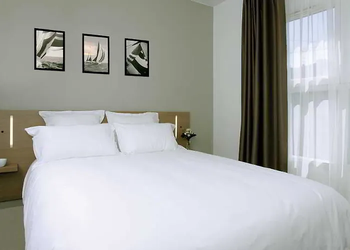 Appart'city Confort Centre 3* Reims