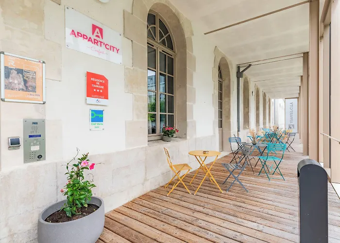 Appart'city Confort Centre Aparthotel 3*