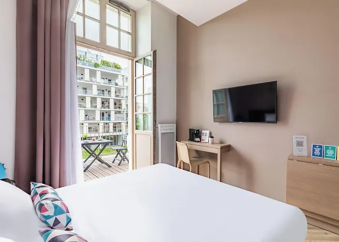 Appart'city Confort Centre Aparthotel 3*